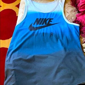 Nike tee/tank top